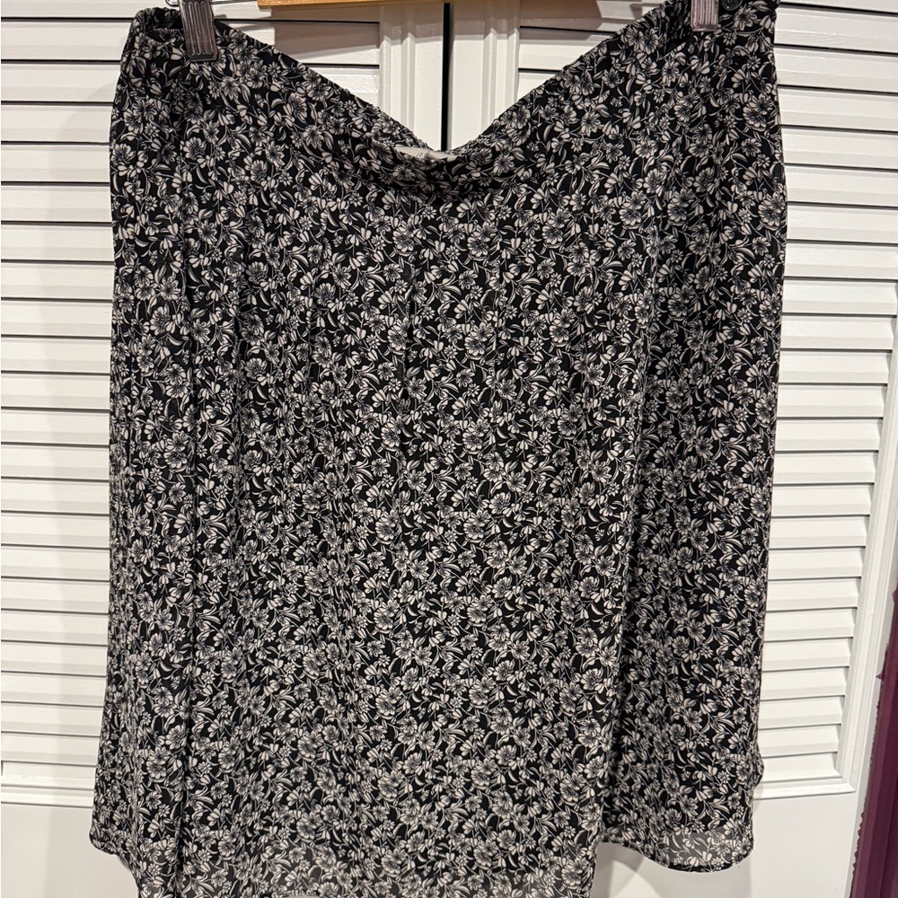 H&M Black and White Midi A-Line Skirt